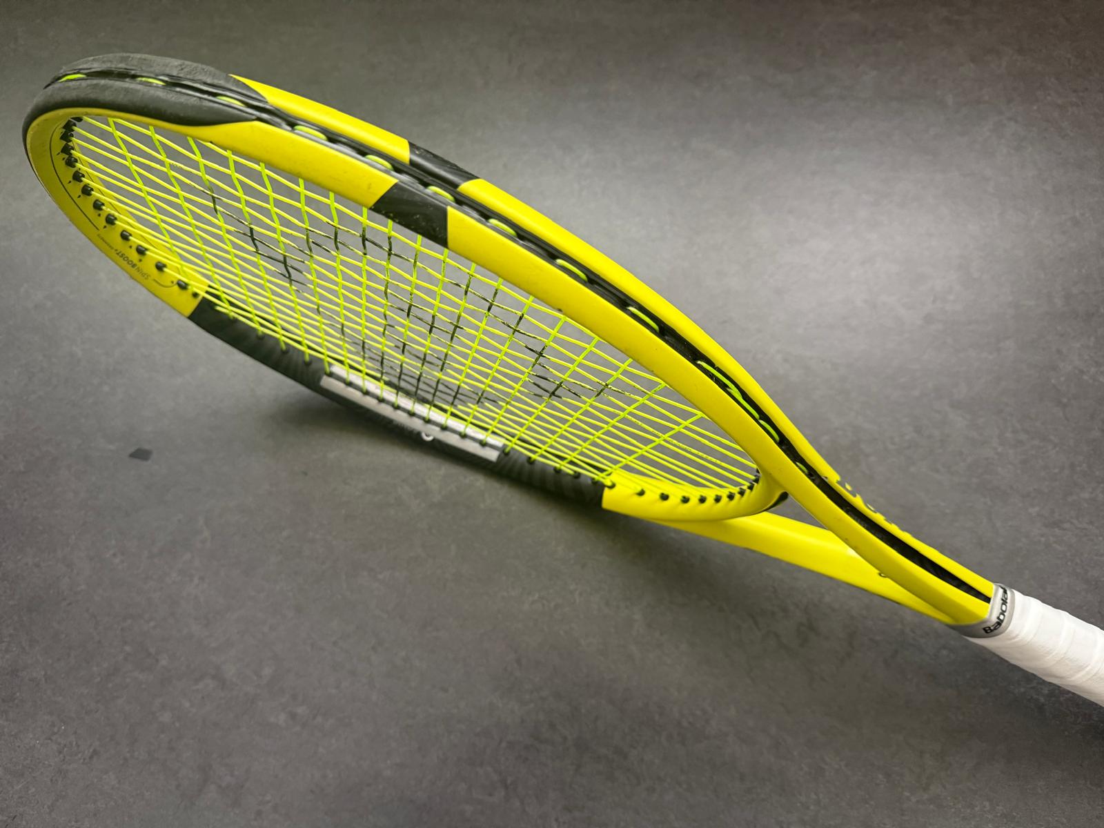 Miomir Kecmanović Personal Dunlop SX300 (16X19)