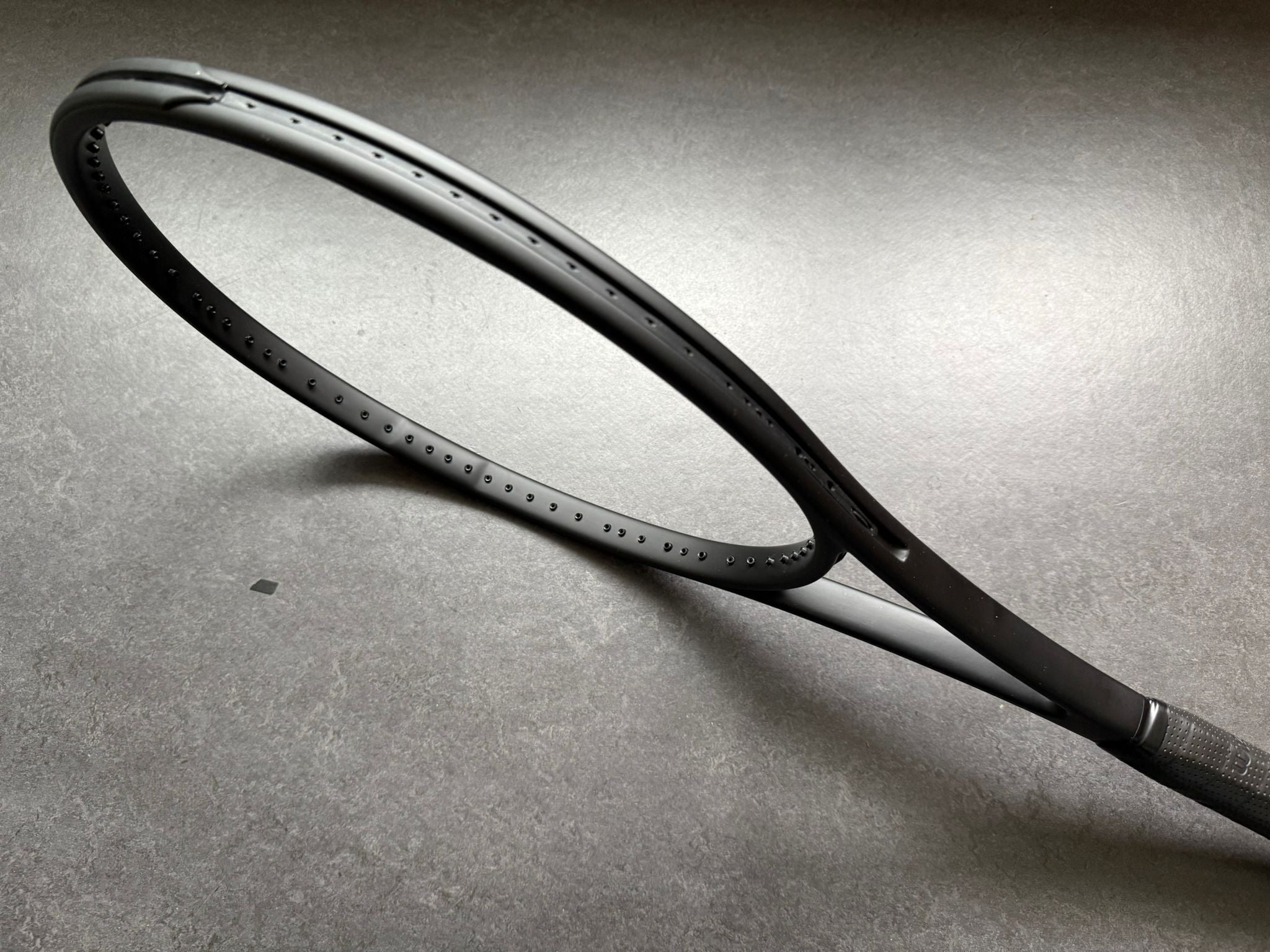 Wilson Pro Stock Pro Staff 97 Blacked Out (16X19)