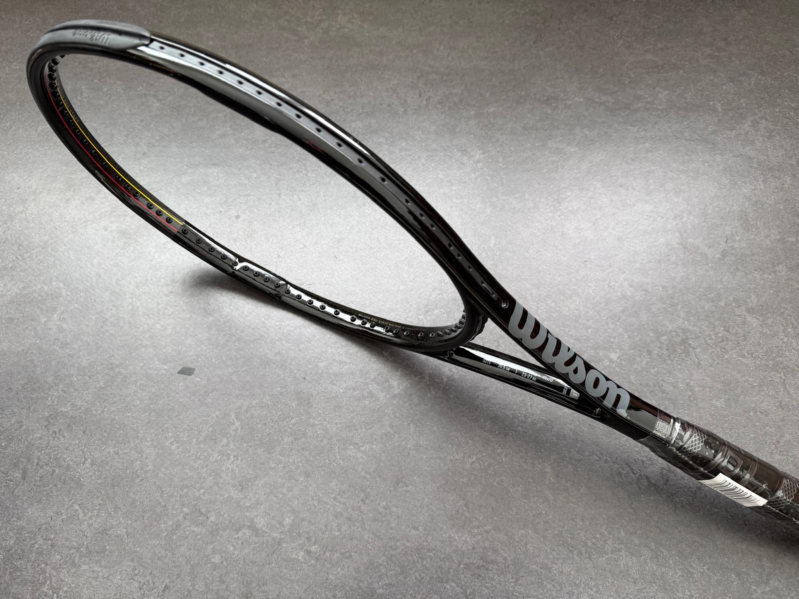 Wilson Pro Stock Six.One 95 XL (18X20)