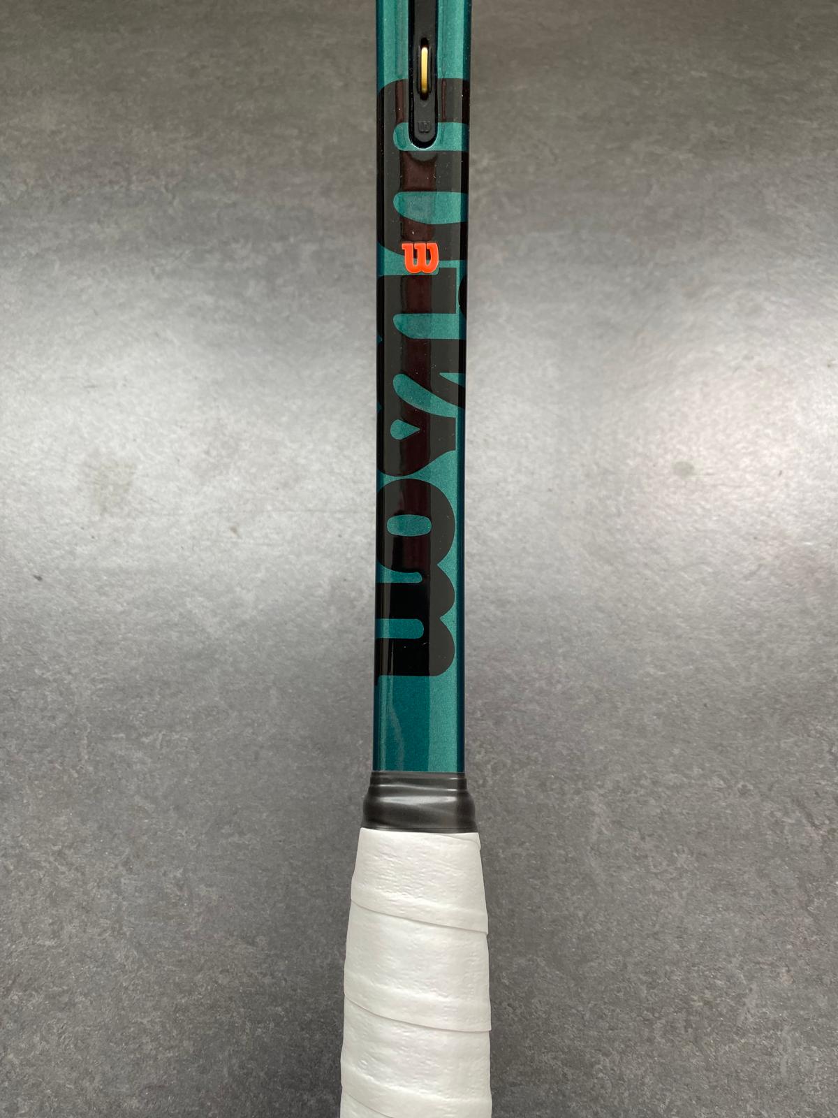 Wilson H22 (18x20)