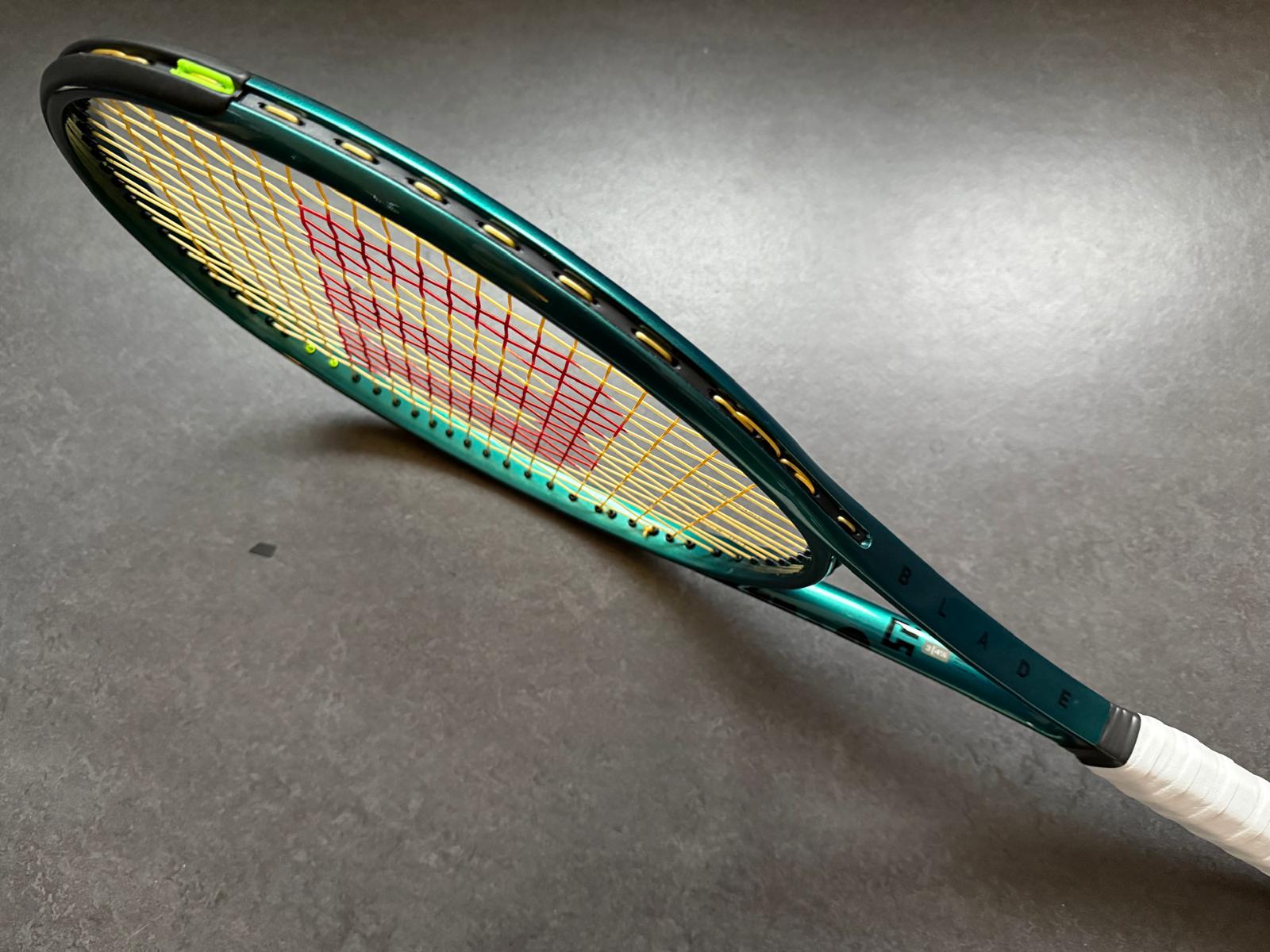 Stéfanos Tsitsipás Personal Wilson Pro Stock Blade 98 (18X20)