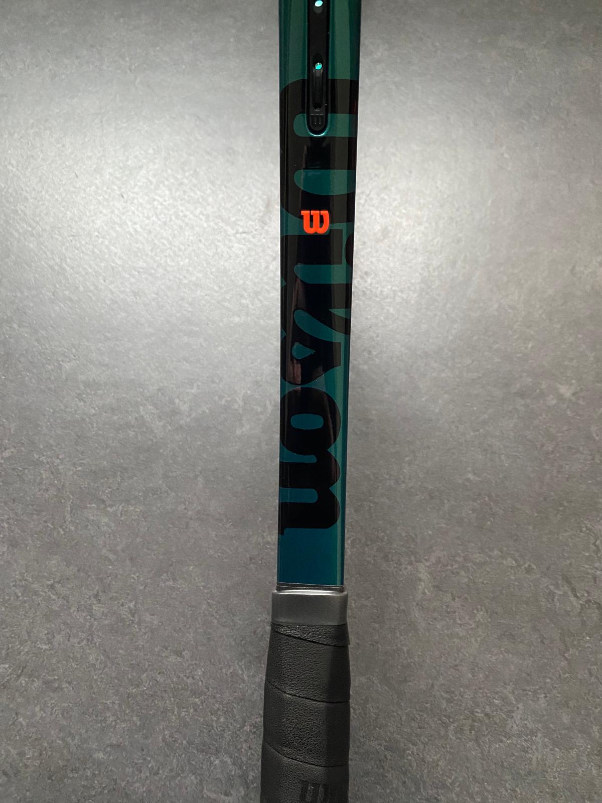 Wilson Pro Stock Steam 99 (16X18)