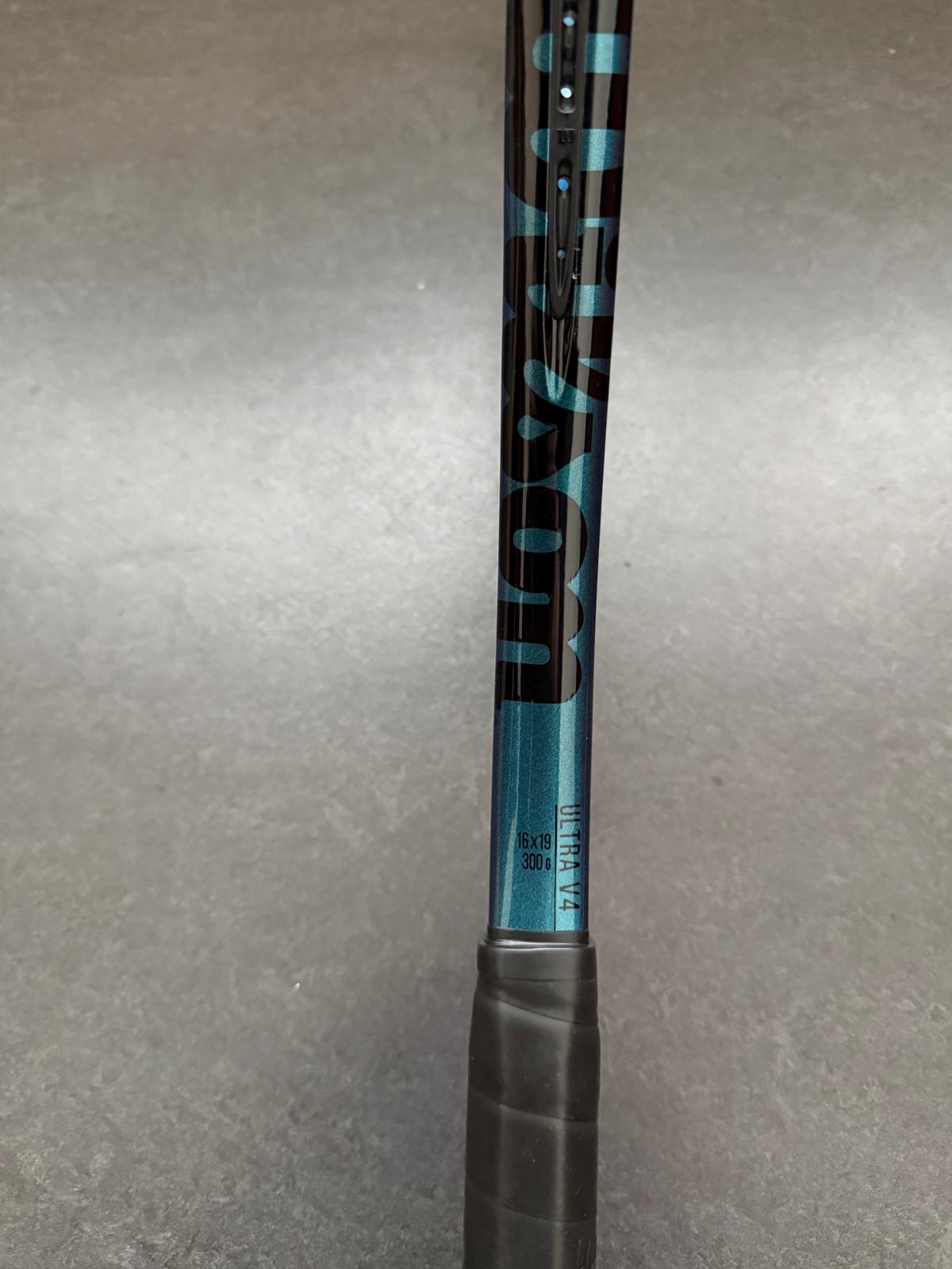 Wilson Pro Stock Ultra 98 (16X19)