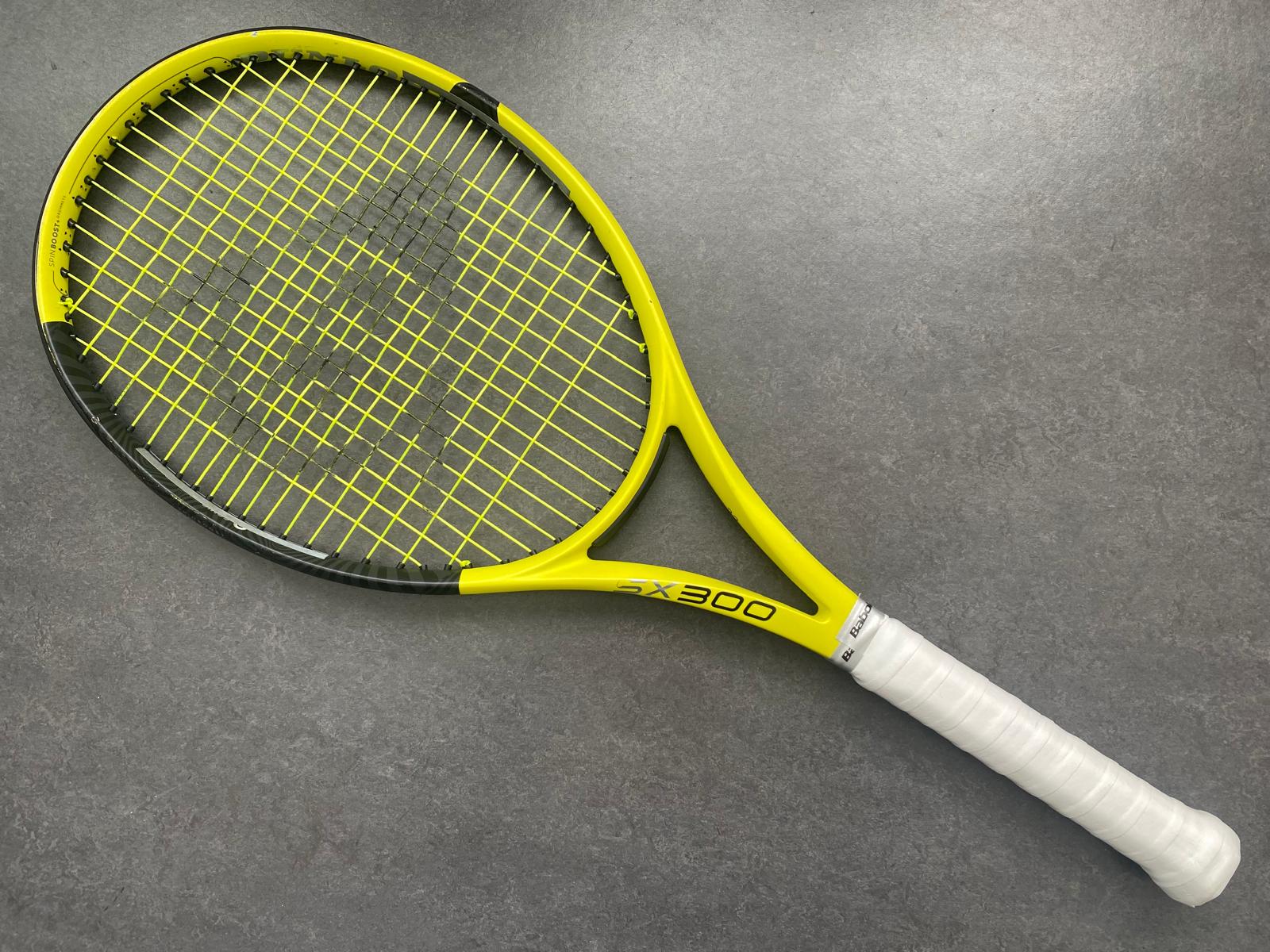 Miomir Kecmanović Personal Dunlop SX300 (16X19)