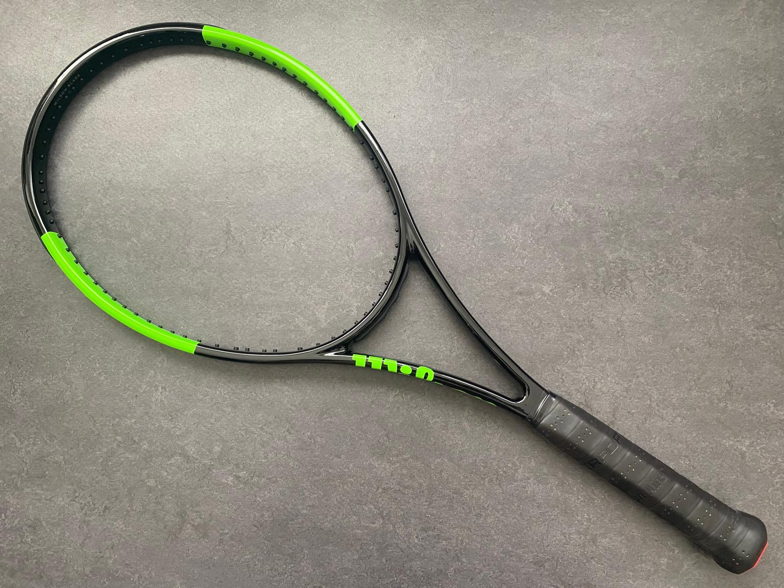 Wilson blade pro stock H22 - Sports In vendita a Padova Wilson blade pro stock H22 - Sports In vendita a Padova