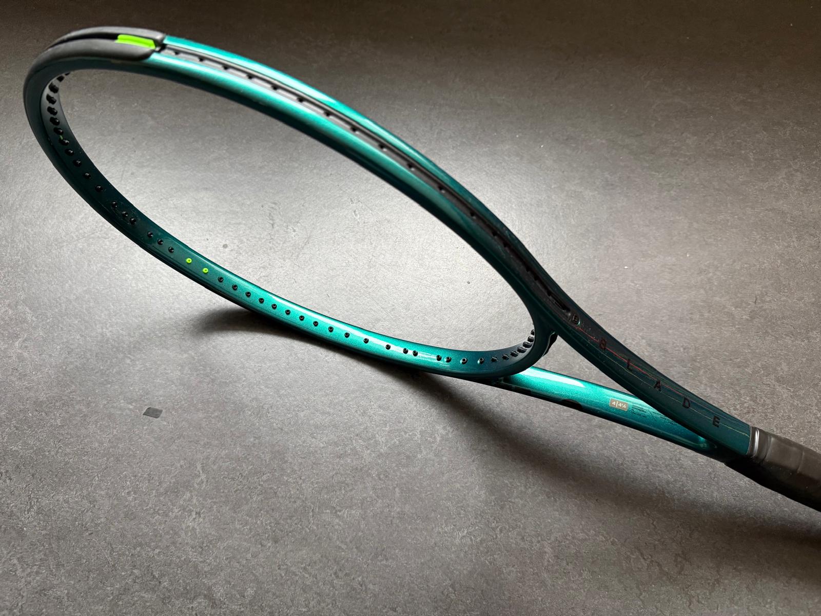 Wilson H22 (16X19) – ProStockTennis