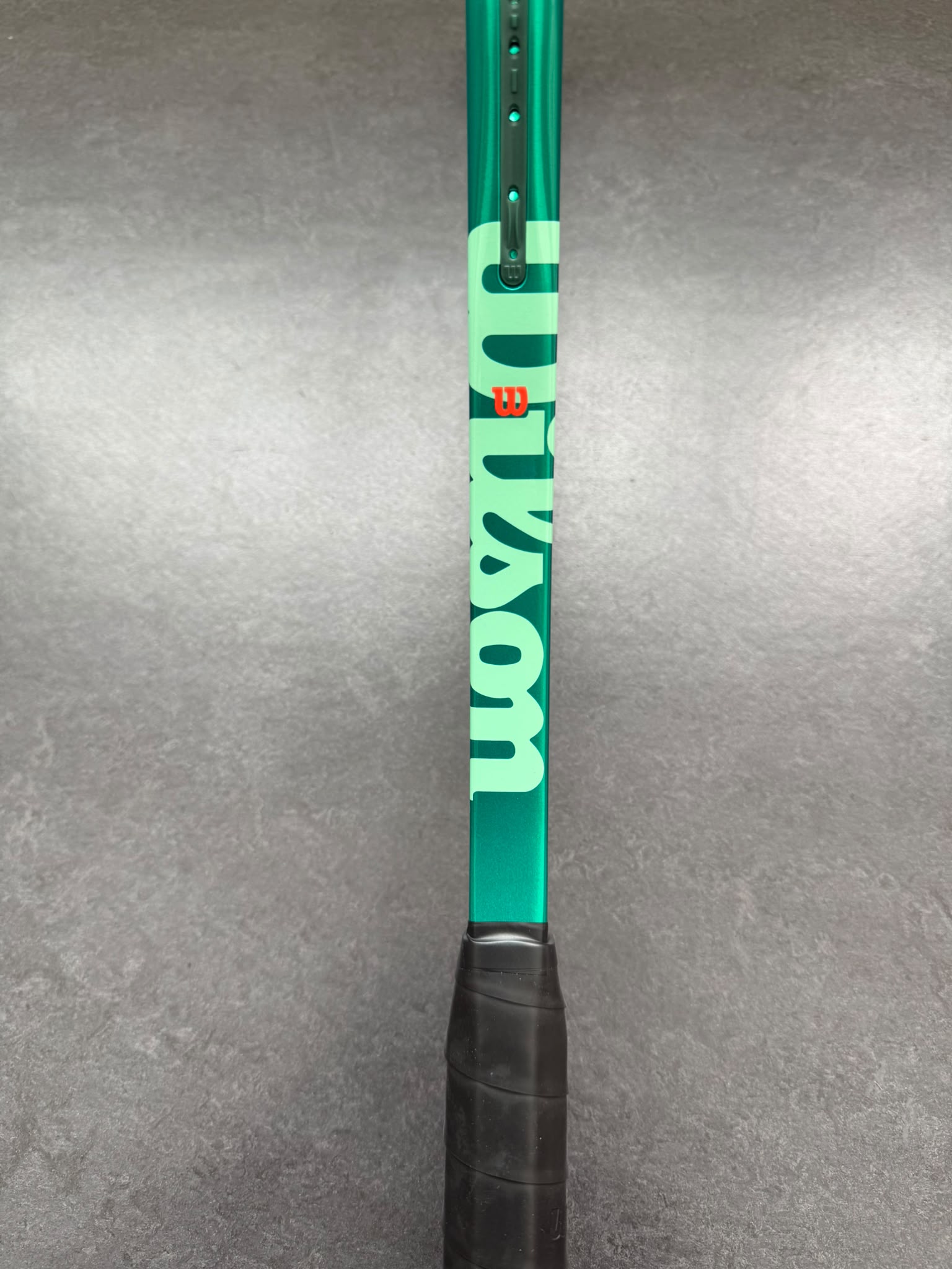 Wilson Pro Stock Blade 98 (18X19)