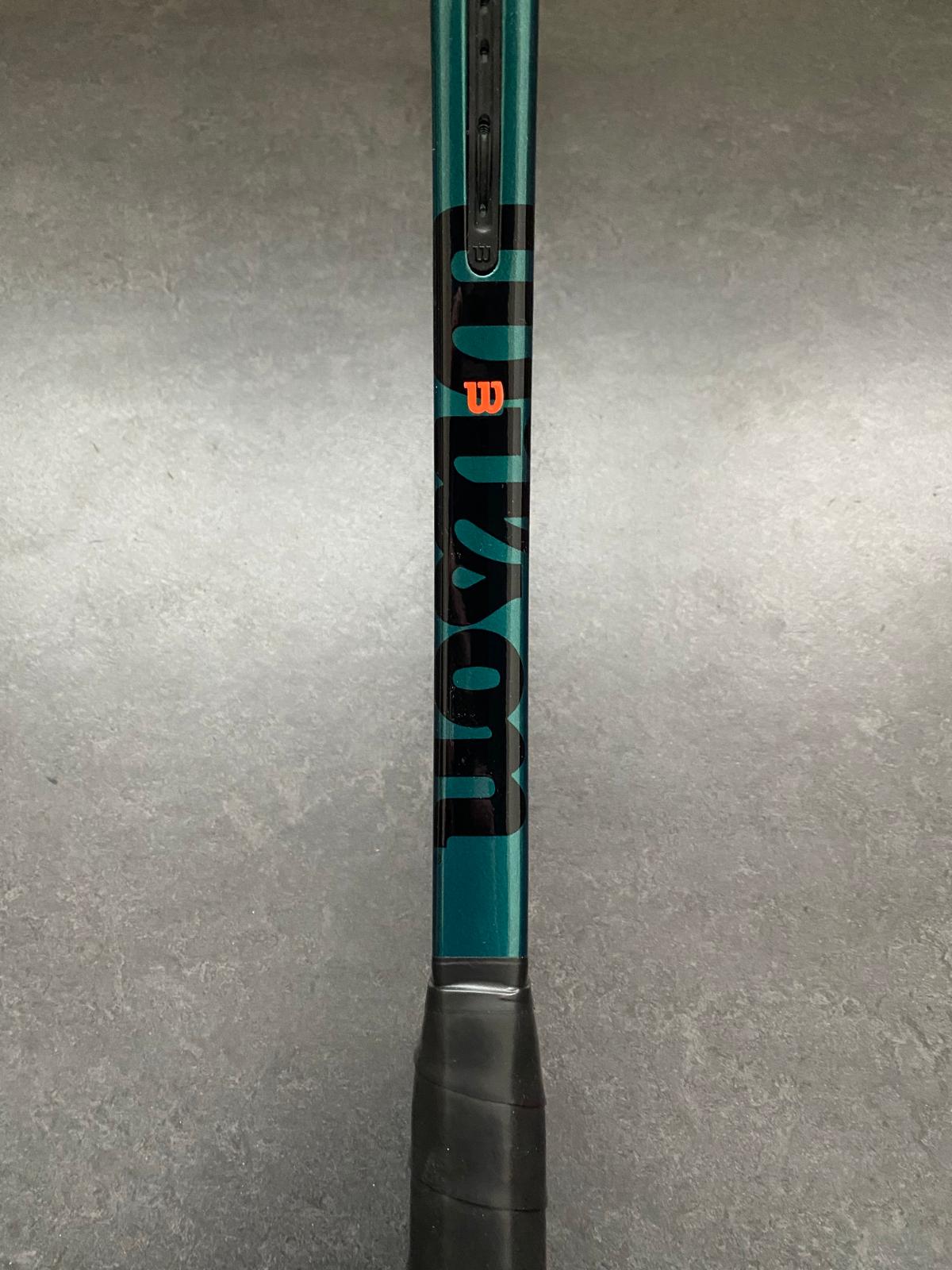 Wilson H22 (16X19)