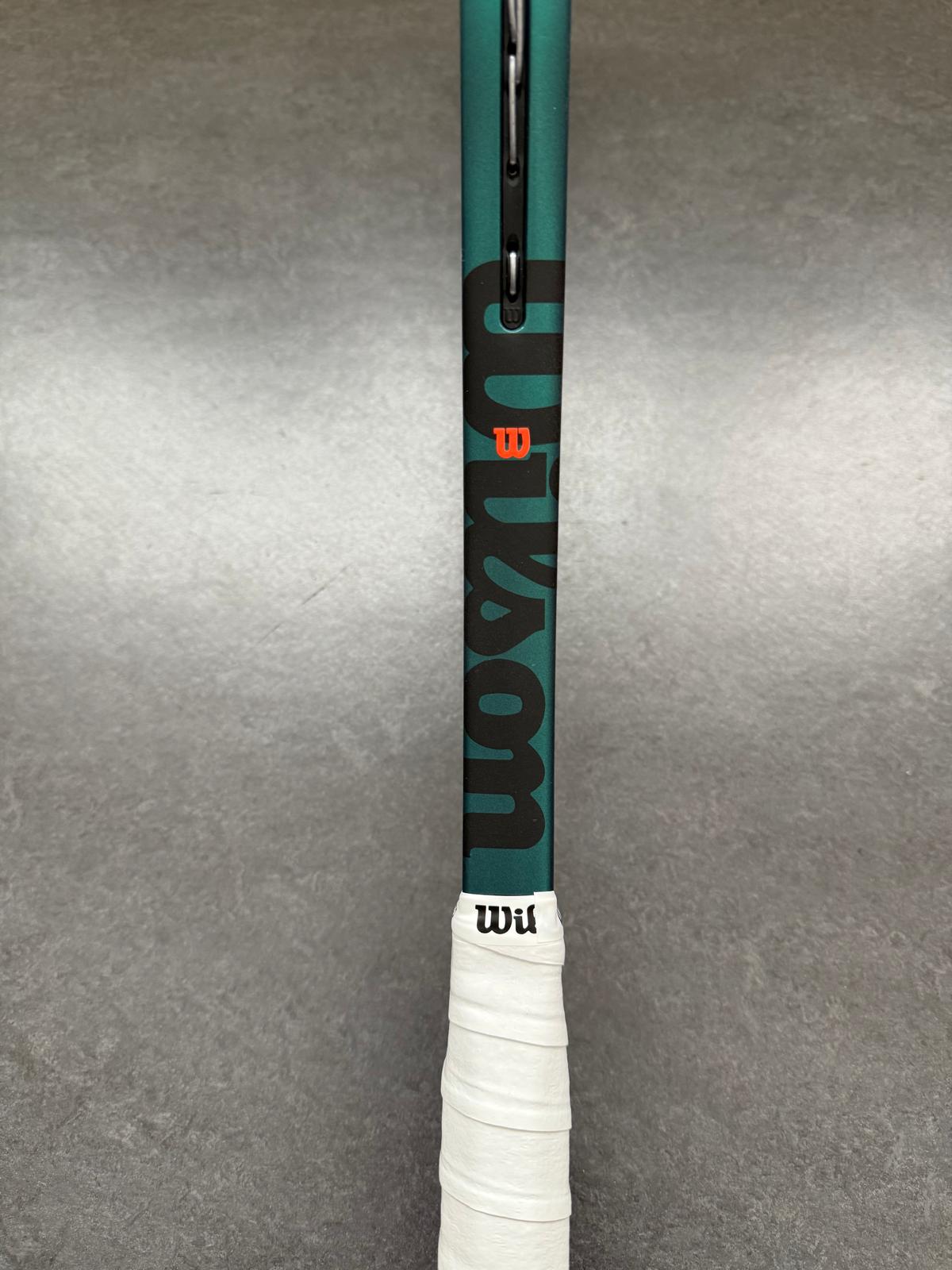 Simona Halep Personal Wilson Steam 99 (16X18)