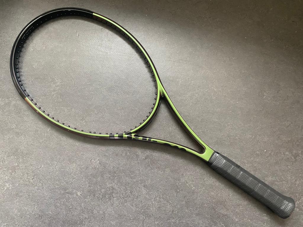 Wilson Pro Stock Blade 98 (18X19)