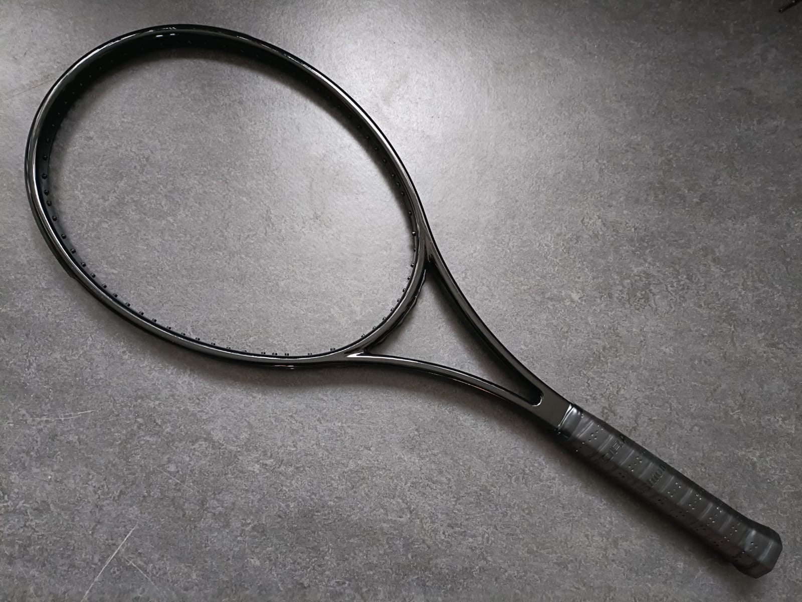 Wilson H19 Blacked Out (16x19)