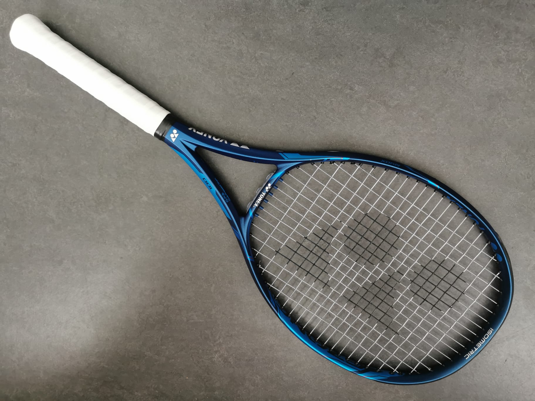 Yonex Pro Stock EZONE 100 XL (16X19)