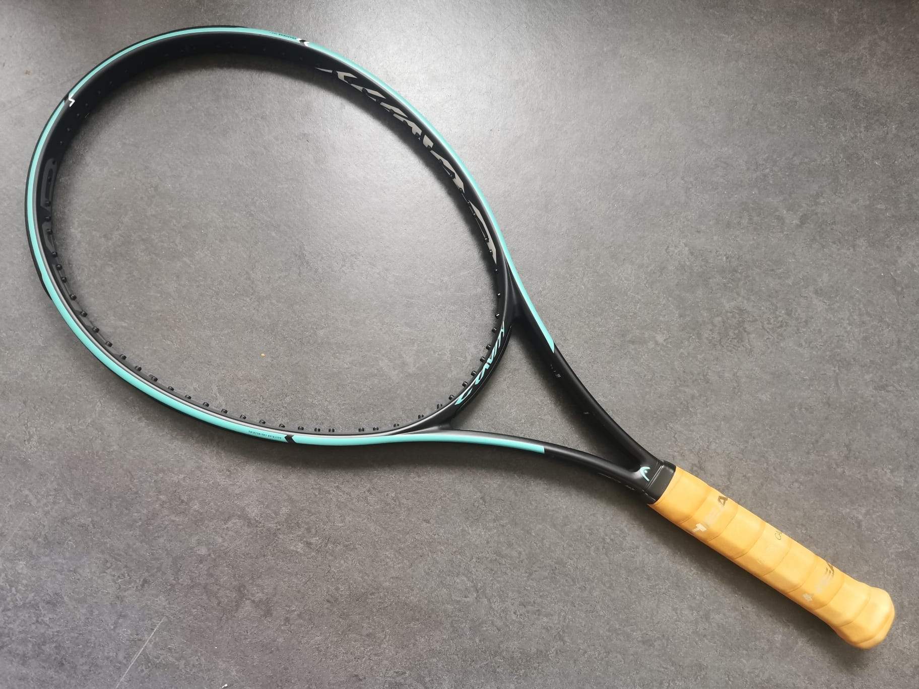 Head TGT343.1 Gravity Graphene 360+ S