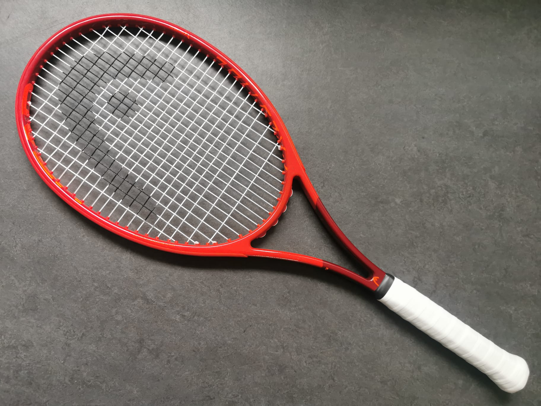 Head TGT292.1 Graphene 360+ Prestige MID
