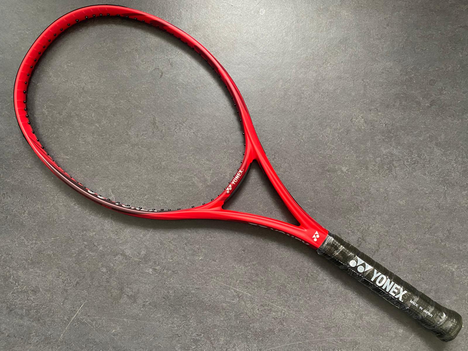 Yonex Pro Stock VCORE 98