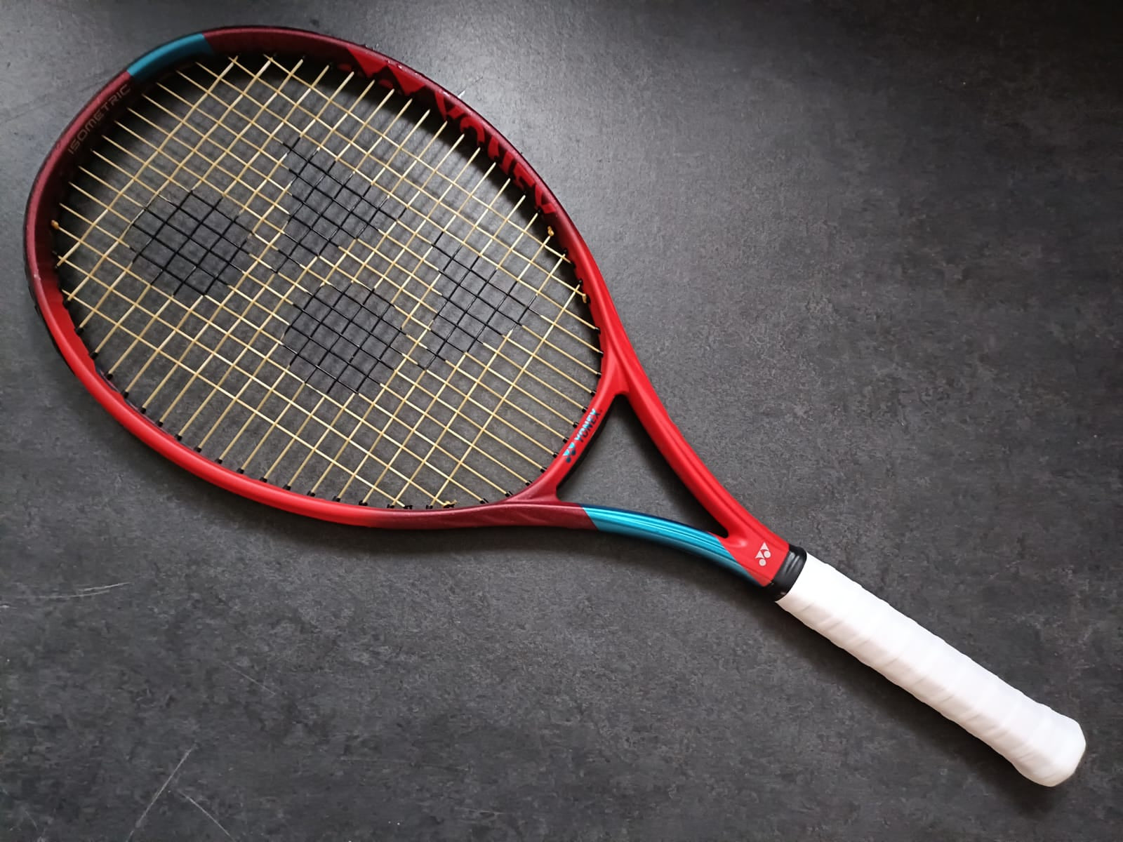 Yonex Pro Stock VCORE 100 (16X19) – ProStockTennis