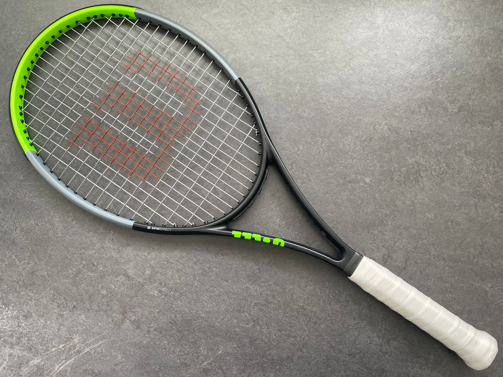 Wilson Pro Stock Blade 98 (18X17)