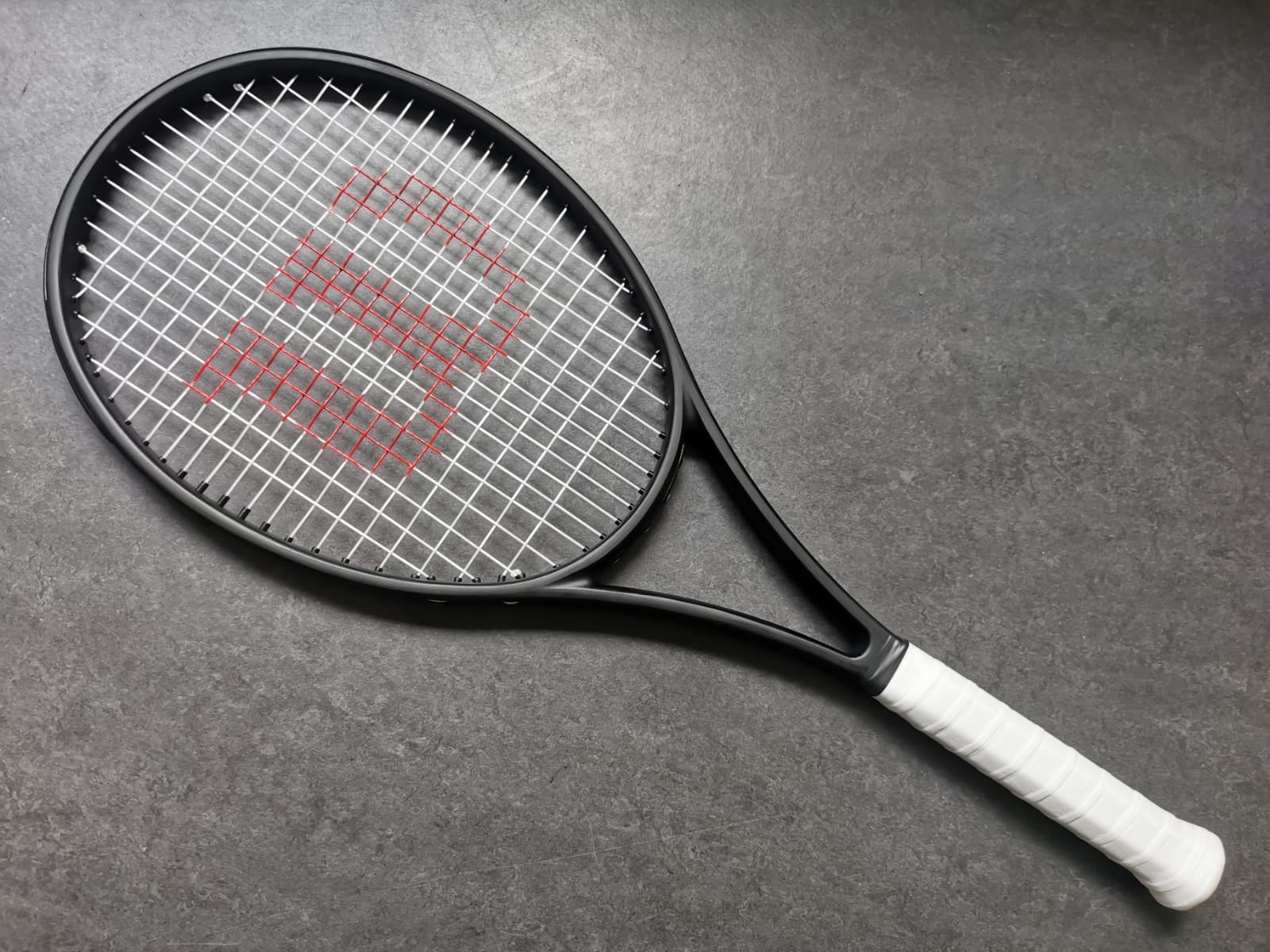 Wilson H22 Blacked Out (16x19)